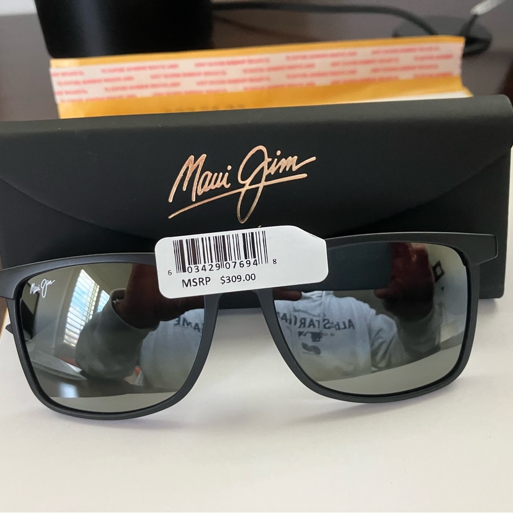 Maui Jim Classic Black Sunglasses